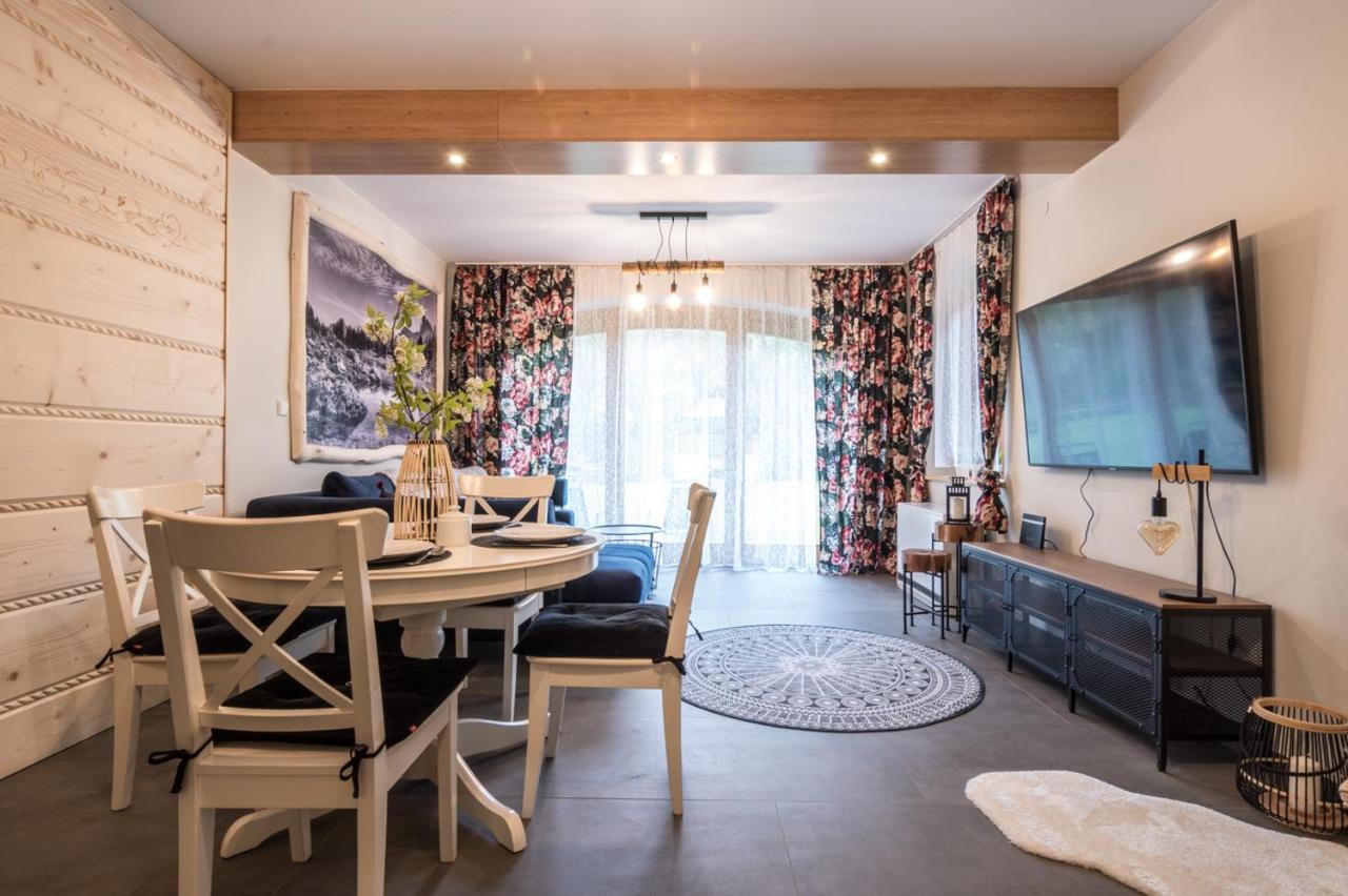 Apartament Karpielowka Przy Potoku 코스실리스코 외부 사진